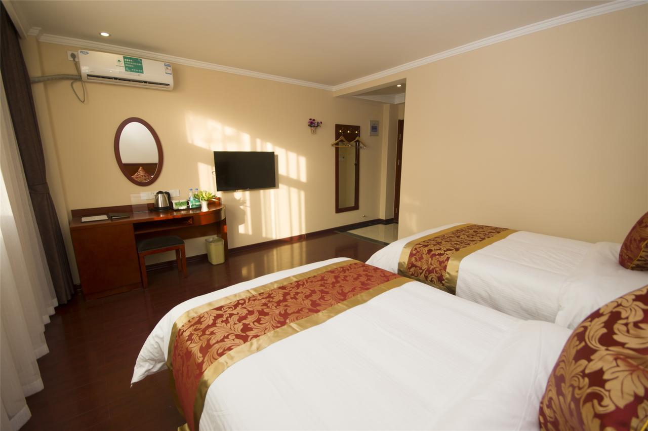 Greentree Inn Guangdong Jieyang Bus Terminal Station Ronghua Avenue Business Hotel Экстерьер фото